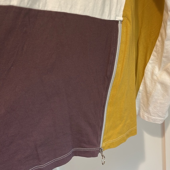 Color Block L/S Shirt - Picture 2 of 5